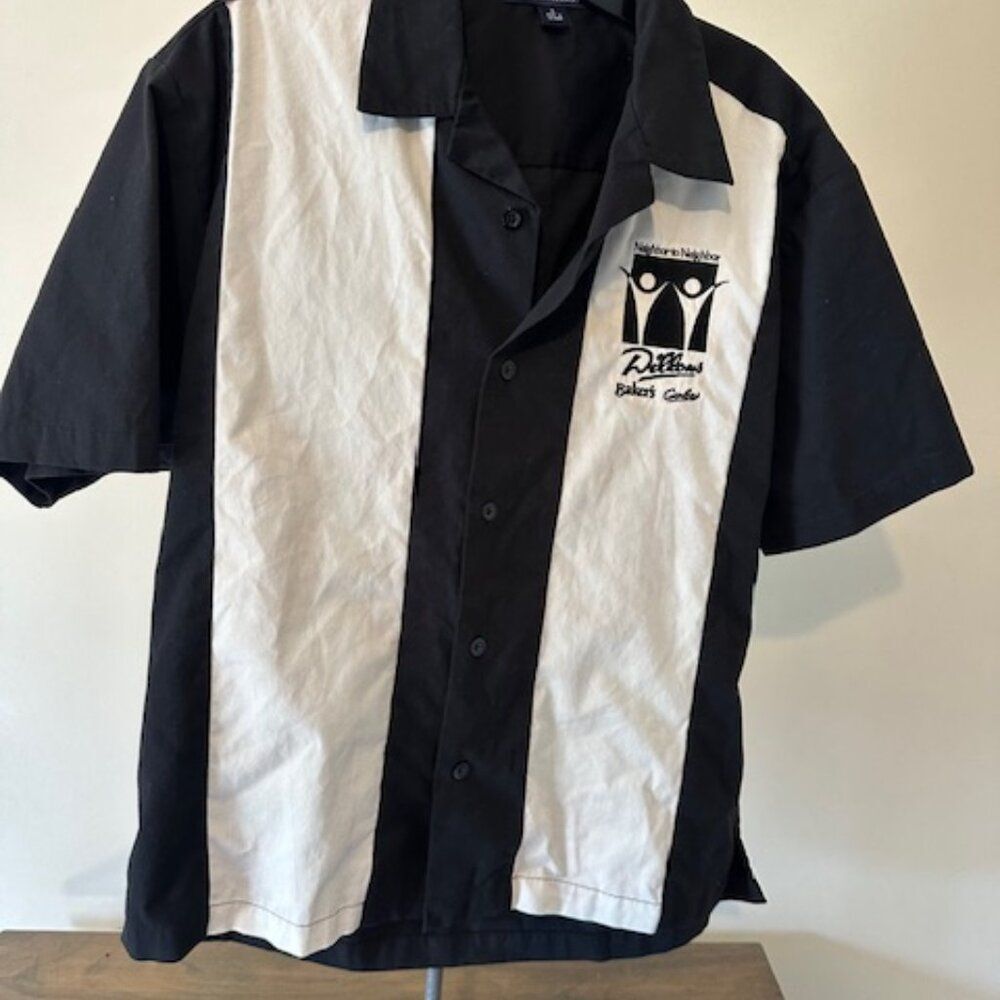 Black and White Bowling Button-Up Shirt 8586 Small